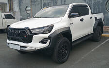 Toyota Hilux 2015- GR Facelift Kit 2024 (für 2020+) Foto 1