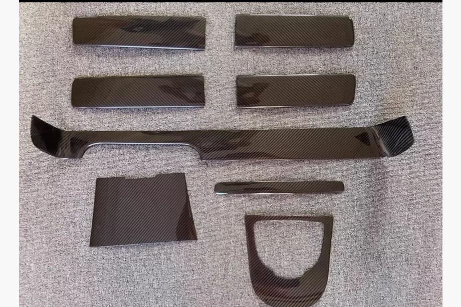 Mercedes G class W463 2018-2024 Set Carbon Einsätze Foto 2