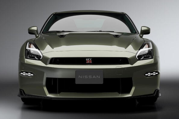 Der aktualisierte Nissan GT-R 2023: ein Rückblick auf das Sportcoupé