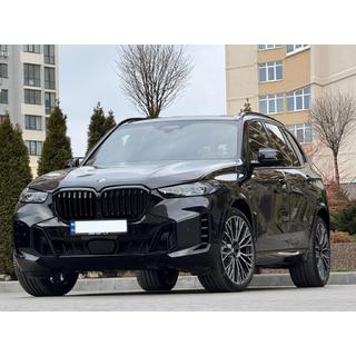 Bodykit-Set im M60i-Design mit Grill (2023+) BMW X5 G05 2019–2026 Foto 3