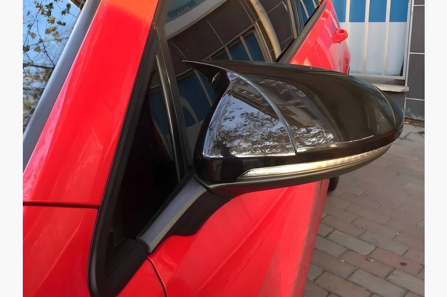 Ford Mondeo 2014-2022 Spiegelabdeckungen BMW-Style (2 Stk) Image