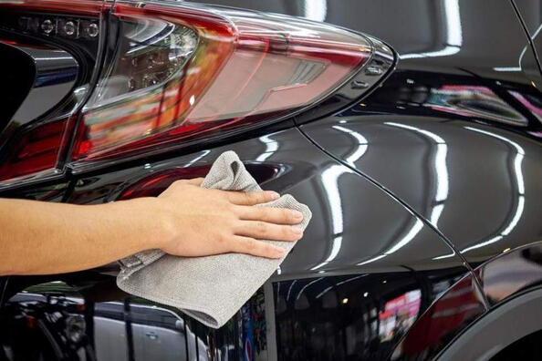 Wie wählt man eine Autokarosseriepolitur aus?