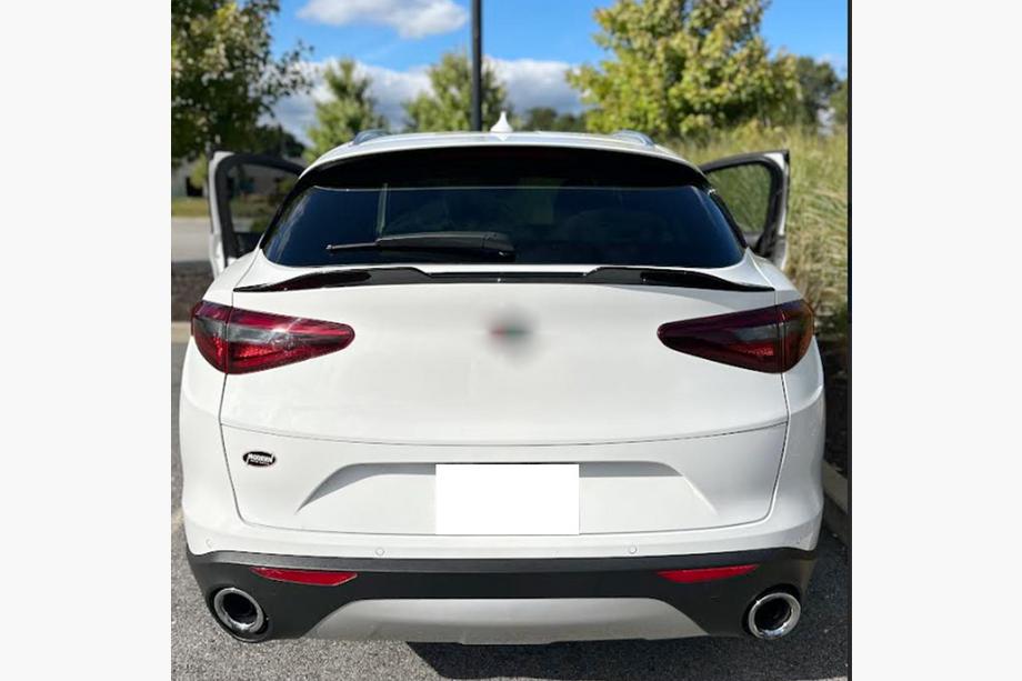 Alfa Romeo Stelvio 2016- Unterer Spoiler V2 (2017-2023, Trockencarbon) Foto 2