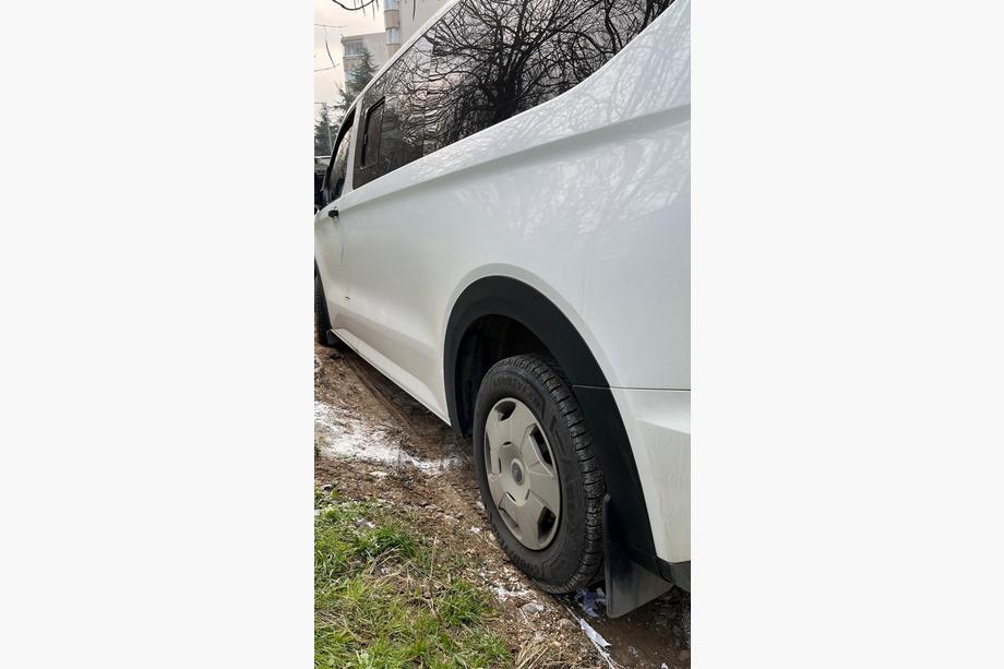 Ford Custom 2023- Breite Radlaufverkleidungen (4 Stk, schwarz) Image