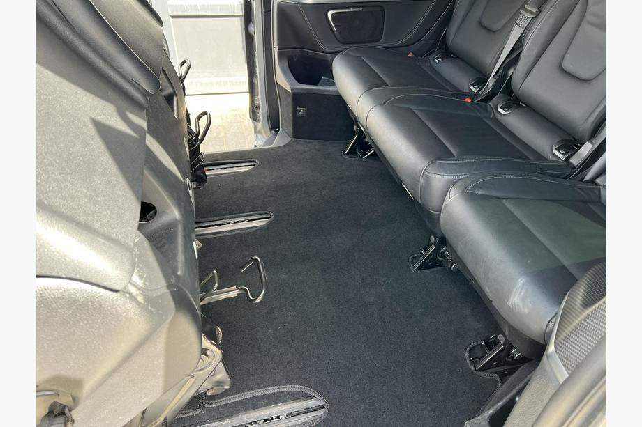 Mercedes Vito/V-class W447 2014- Textil Fußmatten Premium V-class ExtraLong 2 seitlich (Nur Abholung, Komplettset, Schwarz) Foto 3
