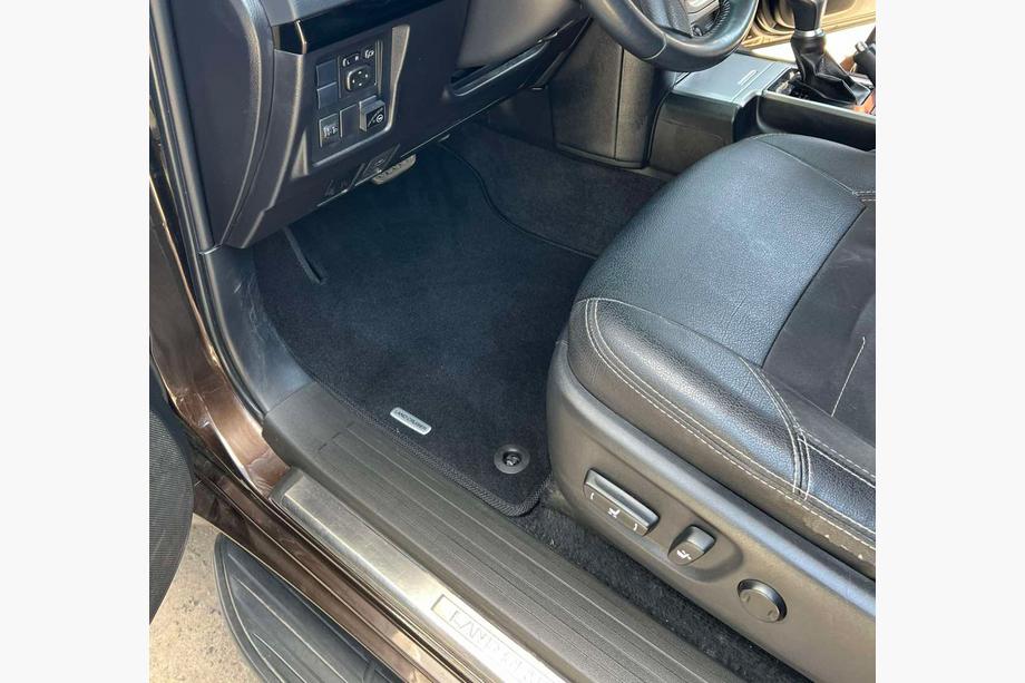 Toyota Land Cruiser Prado 150 2009-2023 Textil Fußmatten Classic (schwarz) 7-Sitzer, 2009-2013 Image