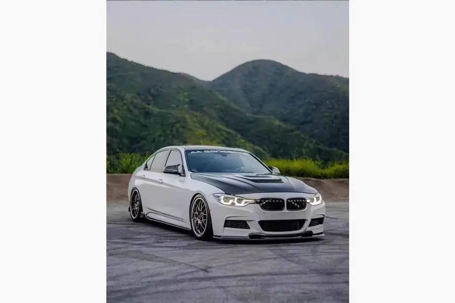 BMW 3 Series F30/F31 2012-2019 Frontlippe V-Style für F30 M-Sport, Carbon Foto 5