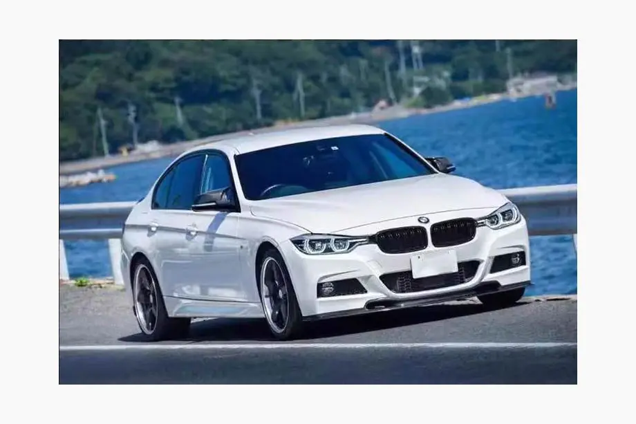 BMW 3 Series F30/F31 2012-2019 Frontlippe V-Style für F30 M-Sport, Carbon Foto 7