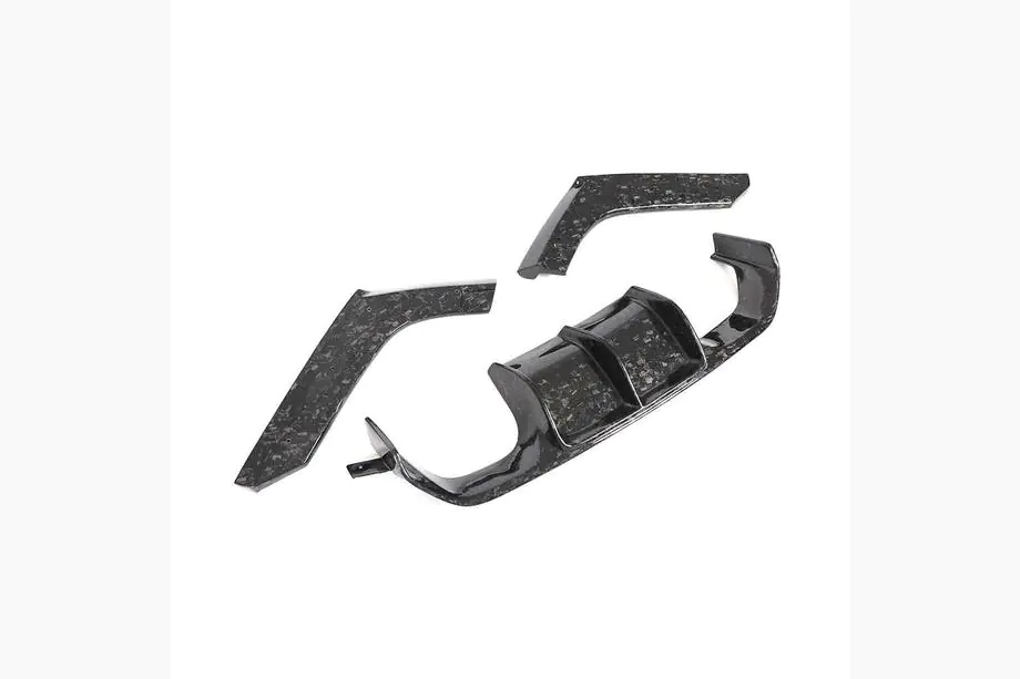BMW 4 Series F32/F33/F36 2012-2020 Heckdiffusor V6 (für F82/F83, Carbon) Foto 8