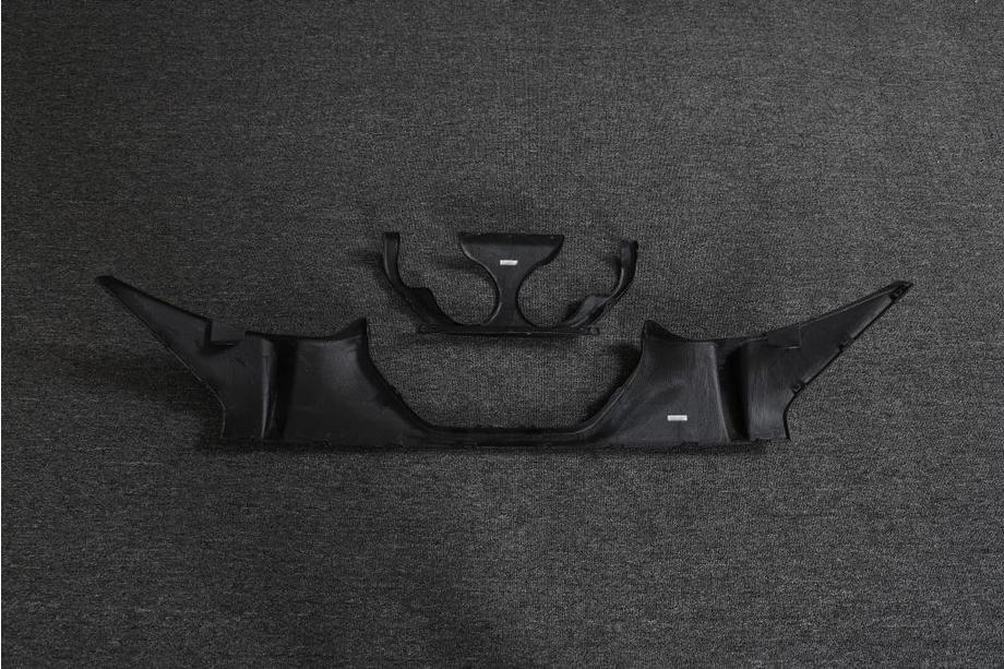 BMW 2 Series G42 2021- Heckdiffusor Carbon V2 (G87) Foto 3