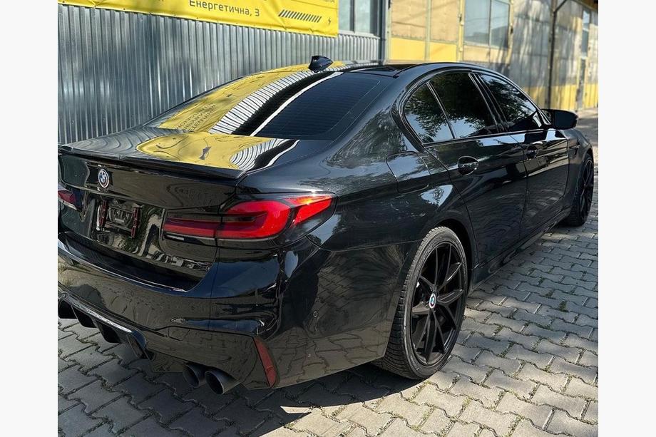 BMW 5er G30/G31 2017–2023 Bodykit M5 F90 (für 2021+) Foto 4