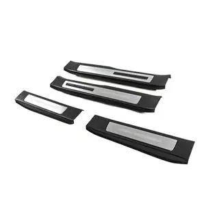 Einstiegsleisten mit Beleuchtung (4 Stk) Toyota Land Cruiser 300 2021- Foto 1