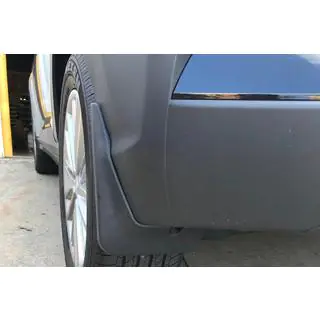 Premium Schmutzfänger (4 Stk, für Benzinfahrzeuge) Hyundai Kona 2017-2023 Foto 1