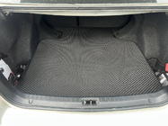 Toyota Avensis 2003-2009 Kofferraummatte (SD, Schwarz) Foto 1
