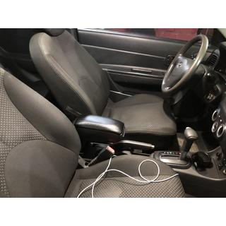 Armlehne mit Becherhalter Hyundai Accent 2006-2010 Foto 1