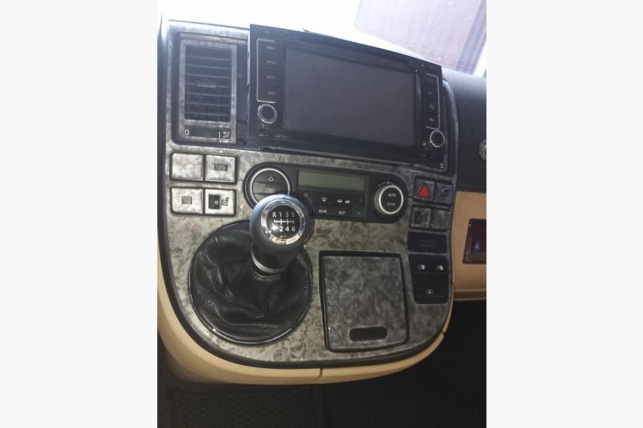 Volkswagen T5 Multivan 2003–2010 Armaturenbrett Abdeckungen Foto 5