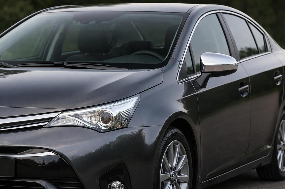 Toyota Avensis 2009-2018 Spiegelabdeckungen (2 Stk, Edelstahl) Foto 1