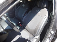 Hyundai Accent 2011-2017 Autositzbezüge (Kunstleder↗Stoff, Premium) Foto 6
