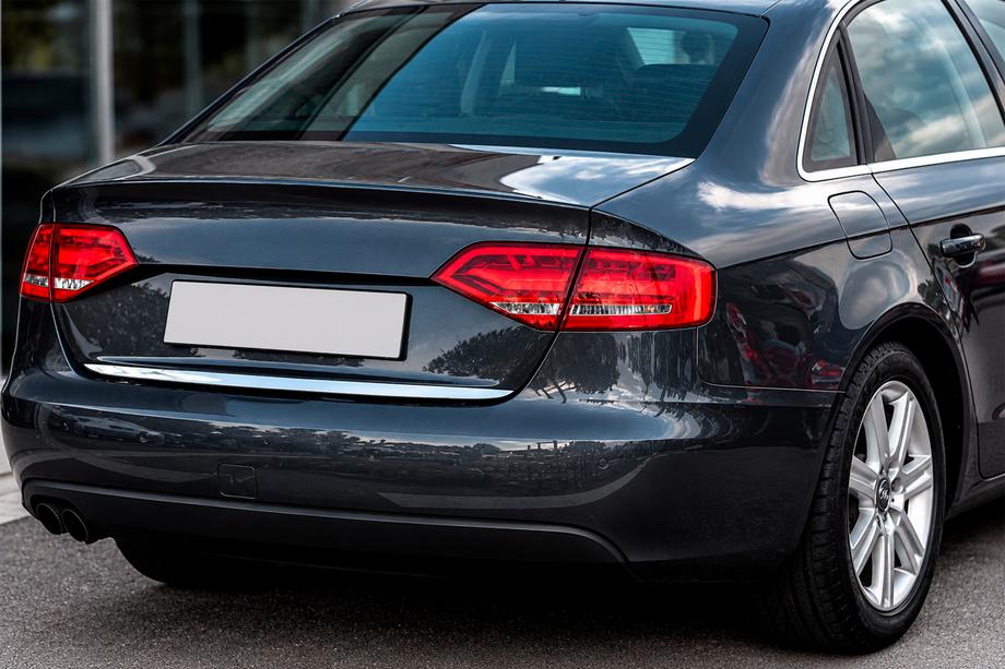 Audi A4 B8 2007-2015 Kofferraumleiste Edelstahl (Sedan) OmsaLine - Italienischer Edelstahl Image