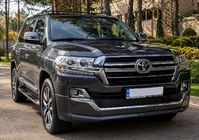 Toyota Land Cruiser 200 2007-2021 Frontlippe 2016↗ (Executive 2019) Weiß Foto 2