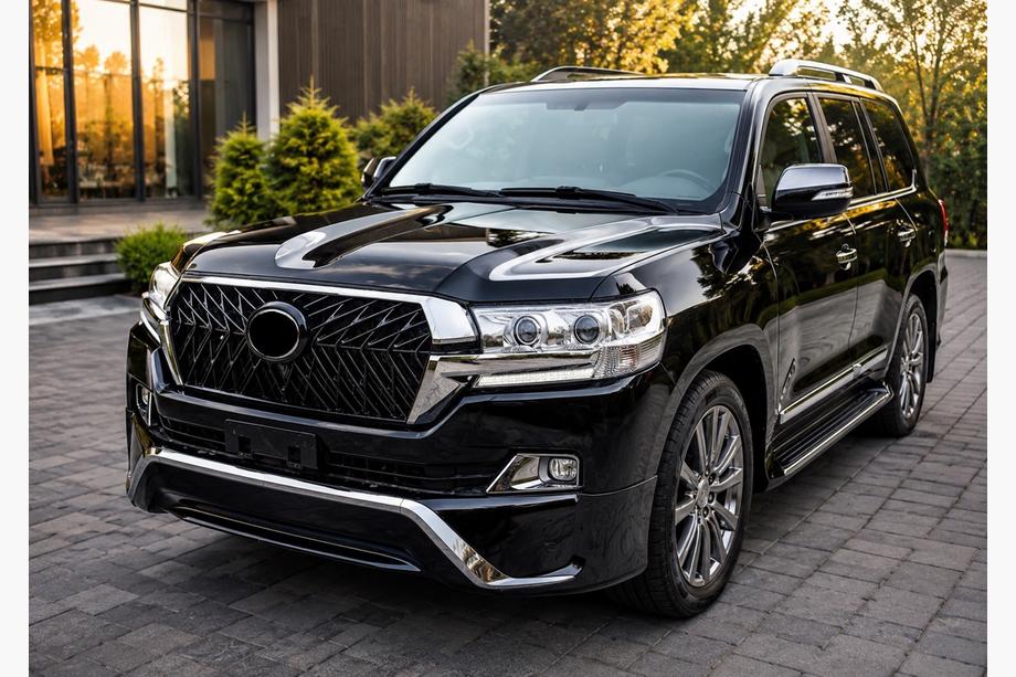 Toyota Land Cruiser 200 2007-2021 Frontlippe 2016↗ (Executive 2016) Schwarz Foto 6