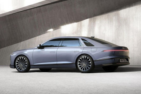 Hyundai Grandeur der siebten Generation: Testbericht der Luxuslimousine Foto 3