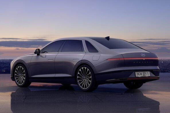 Hyundai Grandeur der siebten Generation: Testbericht der Luxuslimousine Foto 4