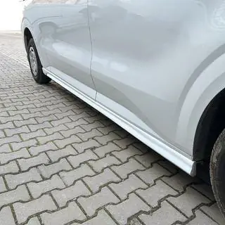 Schwellerverkleidungen (Langversion, grundiert zum Lackieren) Foto 1