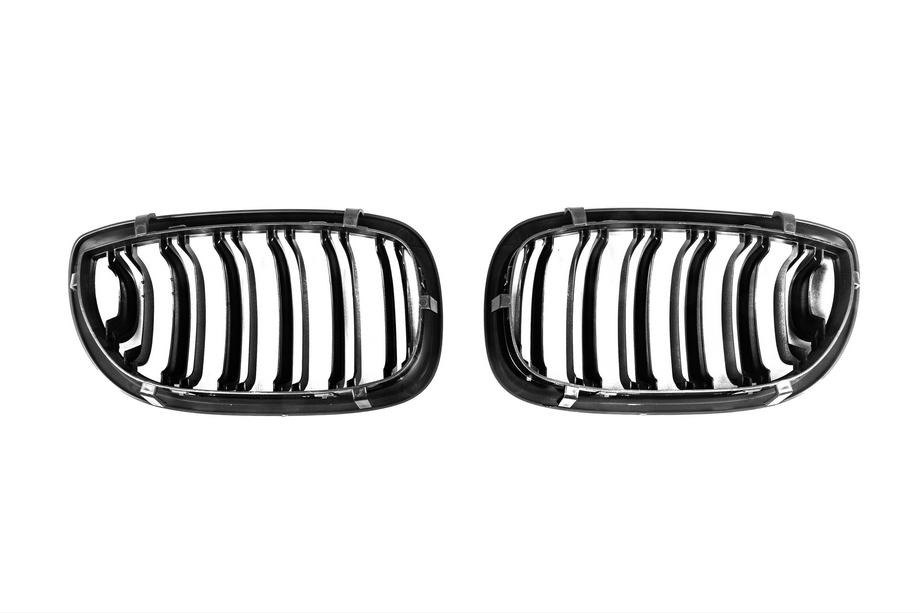 BMW 3 Series E46 1998-2006 Nieren M-Look DPT (für Coupe 2003-2006, Schwarz Glanz) Foto 6