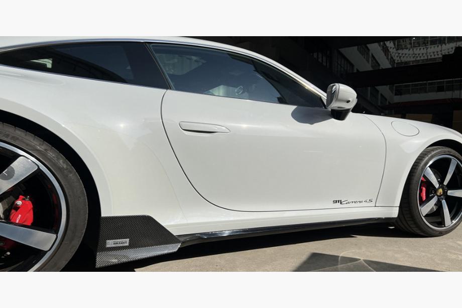 Porsche 911 (992) 2018– Seitenschweller Image