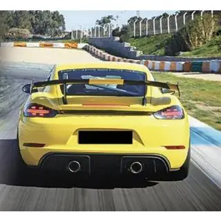 Bodykit GT4 RS Foto 3