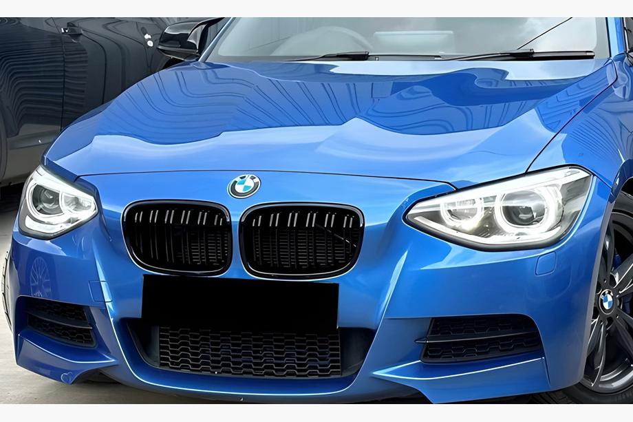 BMW 1 Series F20/F21 2011-2019 Nieren M-Look (2011-2014, Schwarz Glanz) Image
