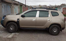 Renault Duster 2008–2017 Edelstahl Türsäulen Zierleisten (6 Stk) Foto 1