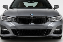 BMW 3 Series G20/G21 2018- Nieren M-Look (für G28 2022+, Schwarz Glanz) Foto 1