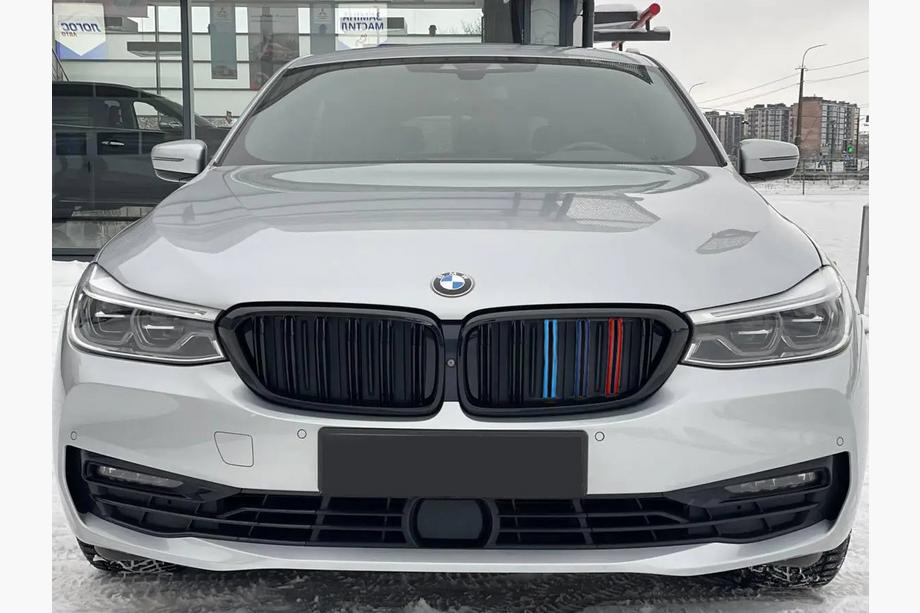 BMW 6 Series G32 2017- Nieren M-Look (2017-2020, M-Color) Image