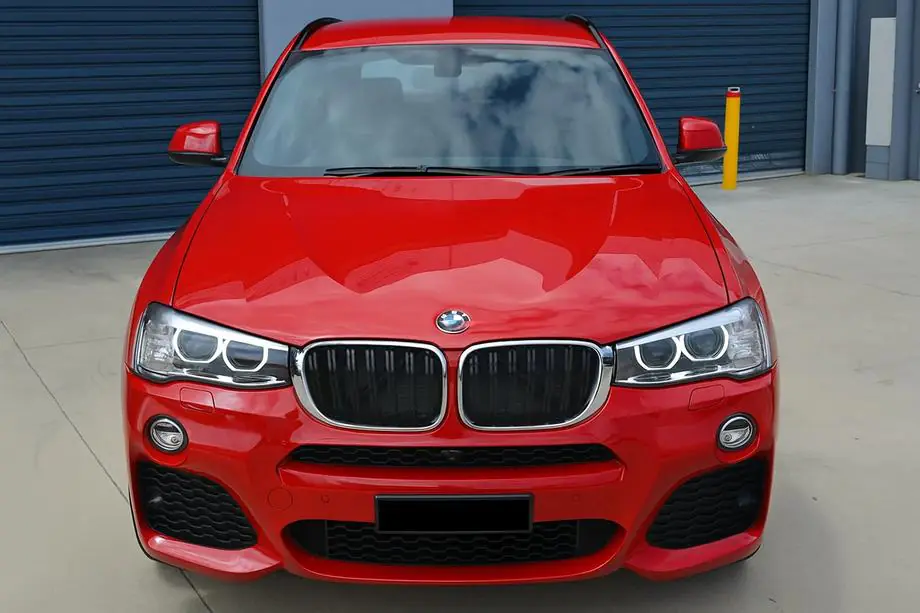 BMW X3 F25 2011-2018 Nieren M-Look (2014-2018, Schwarz Glanz mit Chromrahmen) Image