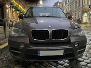 BMW X5 E70 2007-2013 Nieren M-Look (Schwarz Glanz mit Chromrahmen) Foto 4