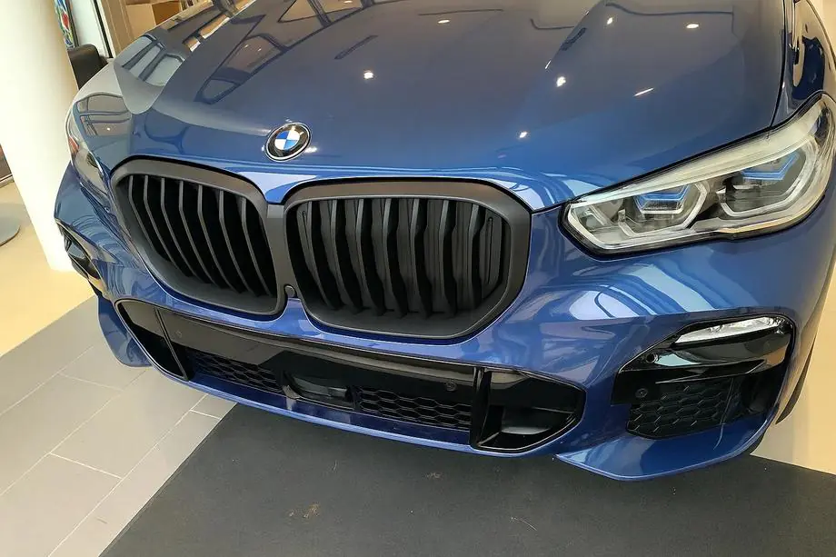 BMW X5 G05 2019–2026 Nieren 1 Bar (2019-2022, Schwarz Matt) Image