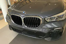 BMW X5 G05 2019–2026 Nieren 1 Bar (2019-2022, Schwarz Glanz mit Chromrahmen) Foto 1