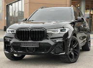 BMW X7 G07 2019- Nieren M-Look (2019-2022, Schwarz Glanz) Foto 7