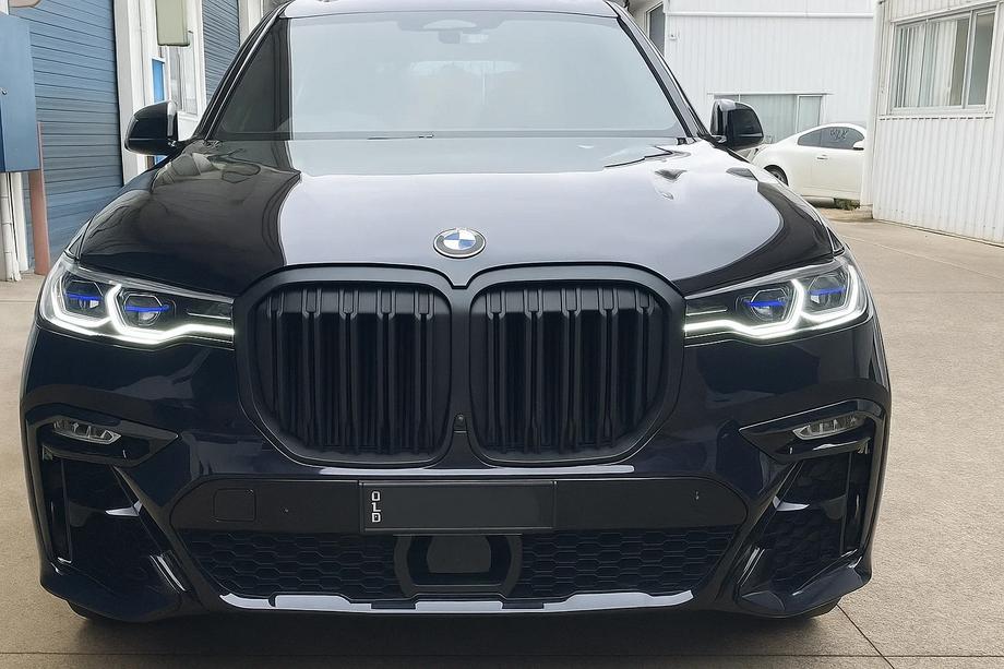 BMW X7 G07 2019- Nieren M-Look (2019-2022, Schwarz Matt) Image