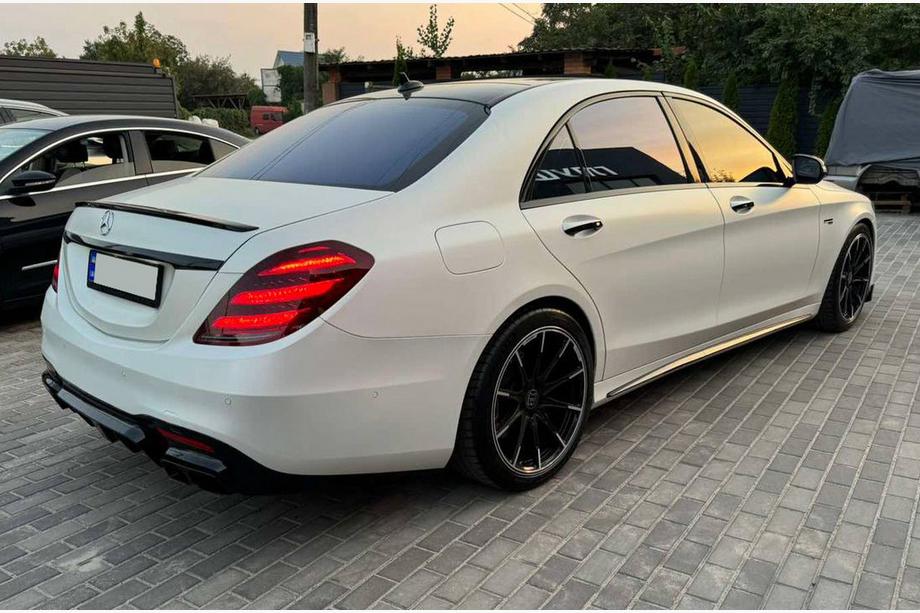 Mercedes S-class W222 2013-2022 Heckdiffusor BRB (grundiert, 2018+) Image