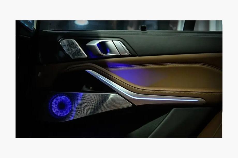 BMW X7 G07 2019- Set Zierleisten mit Beleuchtung Bowers&Wilkins Foto 3