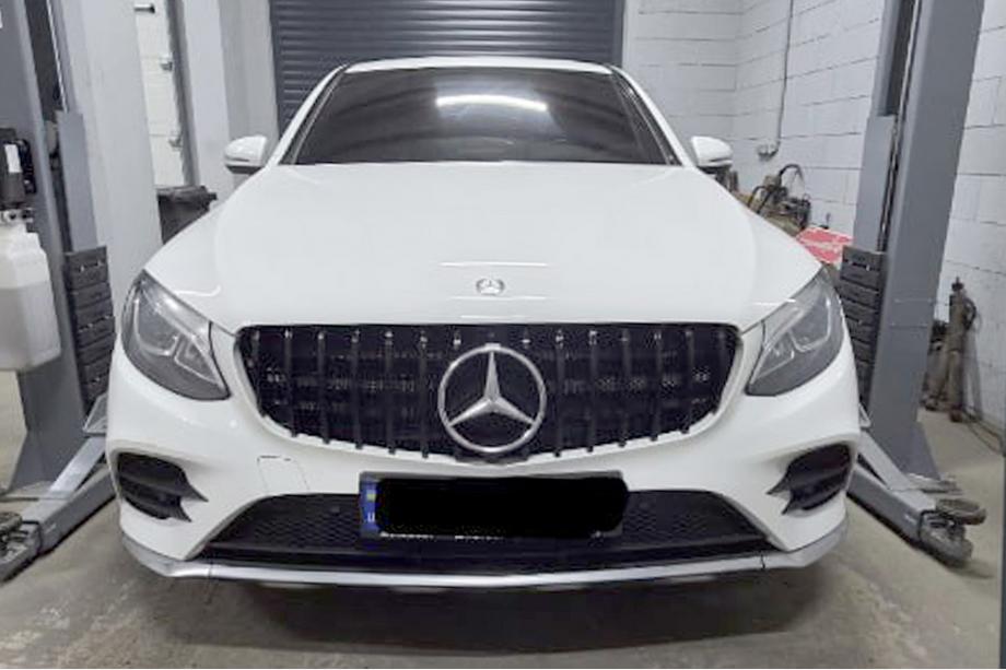 Mercedes GLC X253 2015-2022 Frontgrill GT Panamericana Schwarz (2015-2019) Foto 3