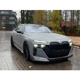 Aero Kit Bodykit Set (für M760, M-Sport und i7 M70) Foto 1