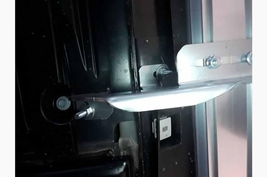Ford Kuga/Escape 2013-2019 Seitenschweller Fullmond (2 Stk, Alu) Mit Zierleisten an den Türen Foto 5