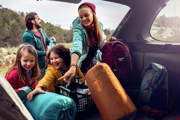 So machen Sie ein Auto für lange Fahrten mit Kindern komfortabel Foto 1