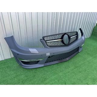 Frontstoßstange 2011-2014 AMG C63 mit Diamond Black Kühlergrill Foto 1