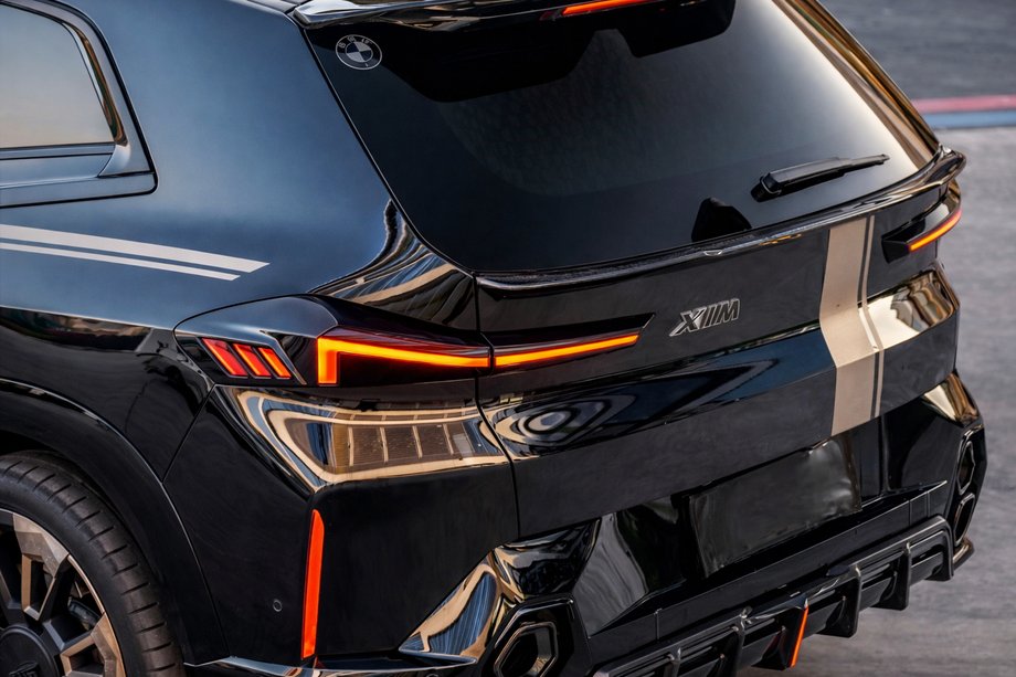 BMW XM G09 2022- Unterer Spoiler AE-Design (Carbon) Image