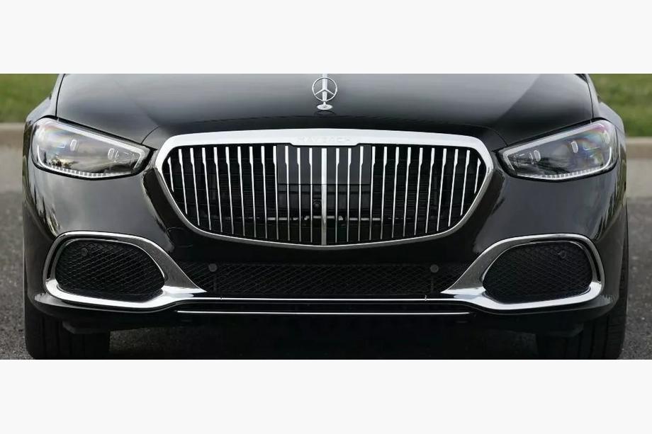Mercedes S-сlass W223 2020- Frontgrill Maybach Image